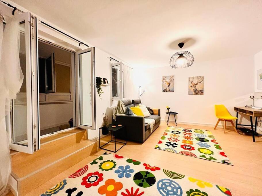 Ferienwohnung City View Studio In The Heart Of Bukarest Exterior foto